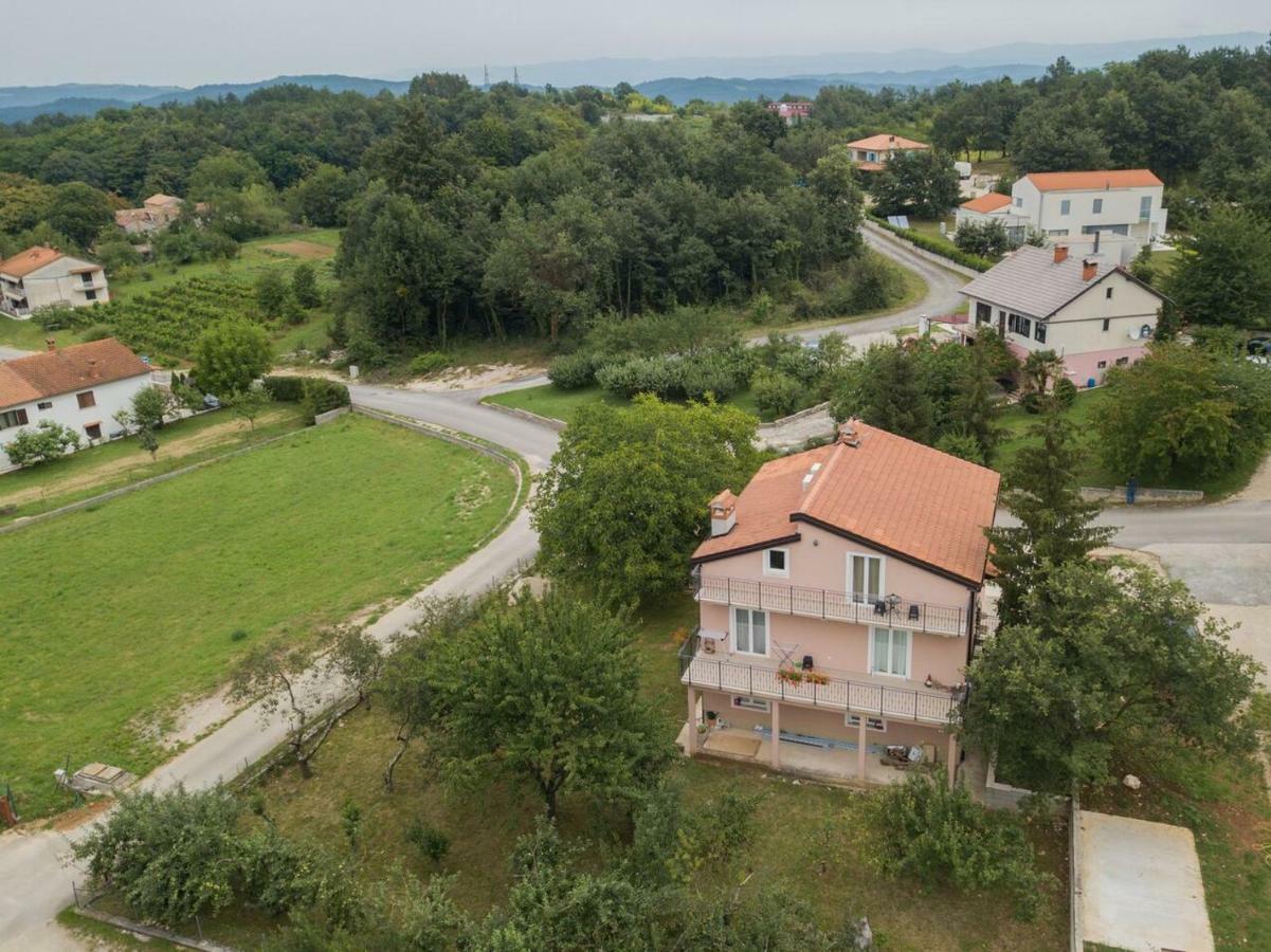 Middle Istra Apartamento Pazin Exterior foto
