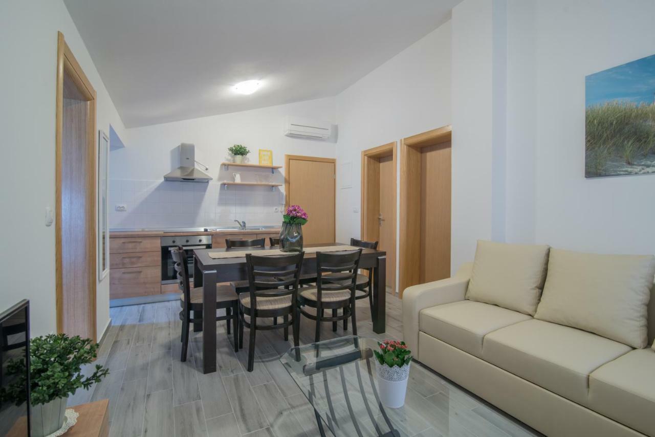 Middle Istra Apartamento Pazin Exterior foto