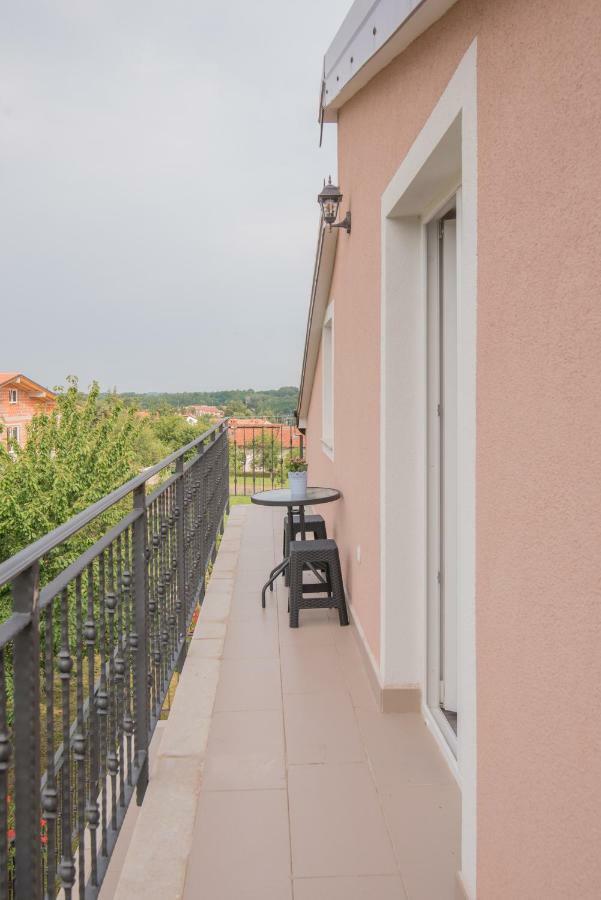 Middle Istra Apartamento Pazin Exterior foto